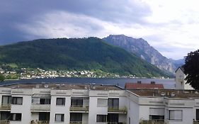 Vintage Garconiere Mit Balkon - 25 M2
