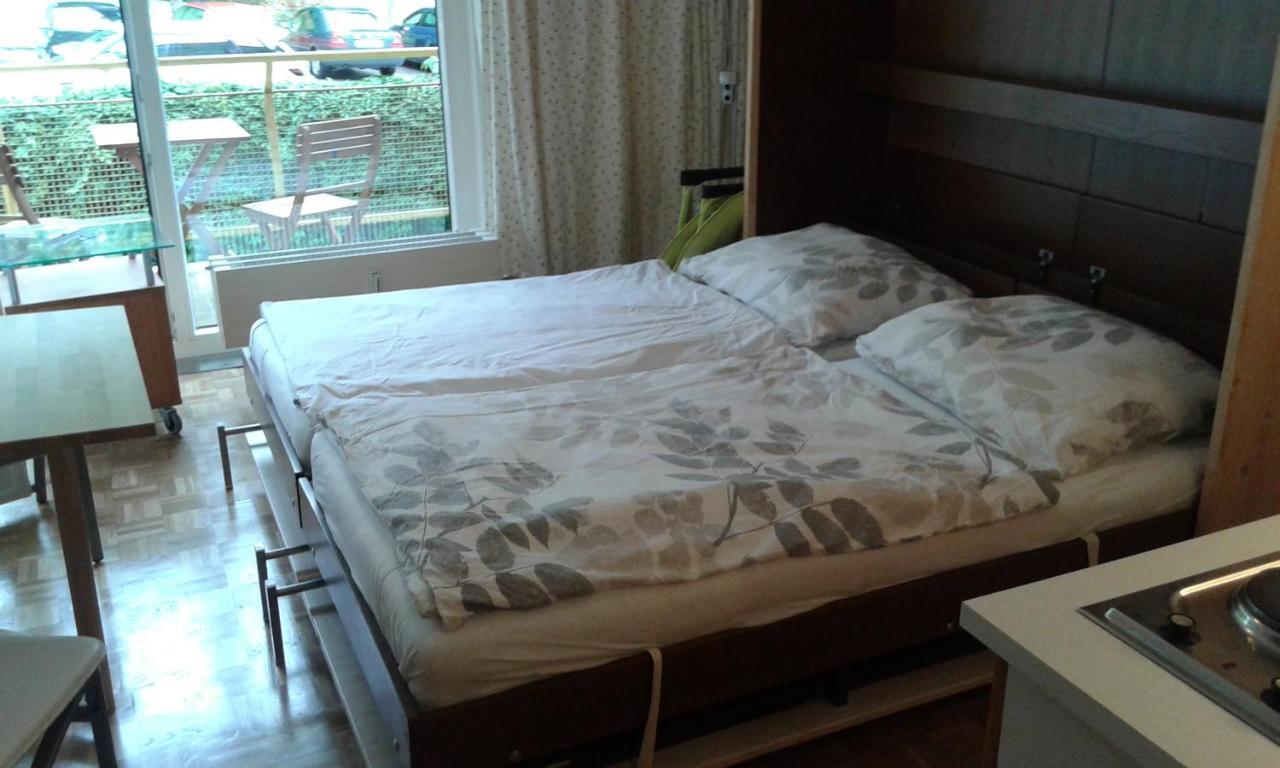 Ferienwohnung Vintage Garconiere Mit Balkon - 25 M2 Gmunden Exterior foto